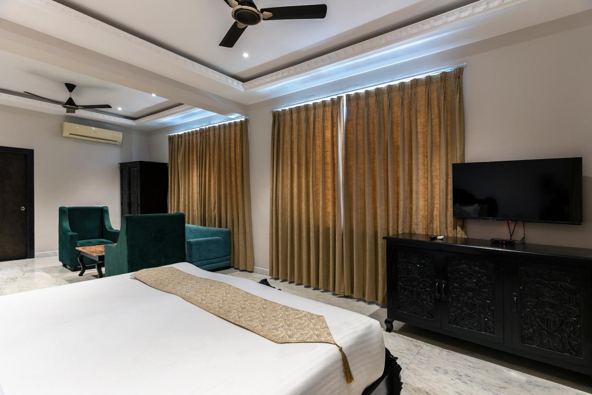 Surya Uday Villa Udaipur Bagian luar foto