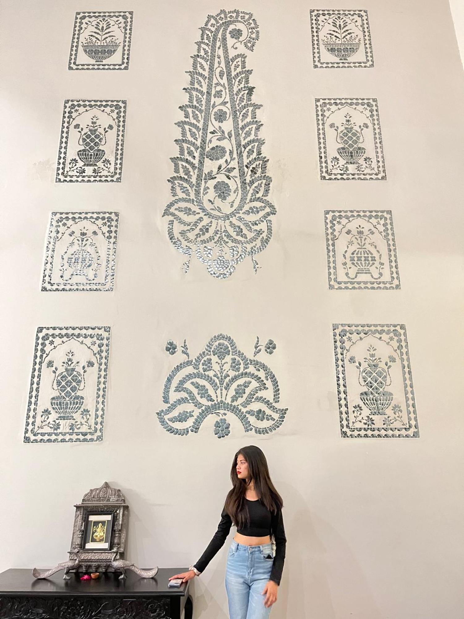 Surya Uday Villa Udaipur Bagian luar foto
