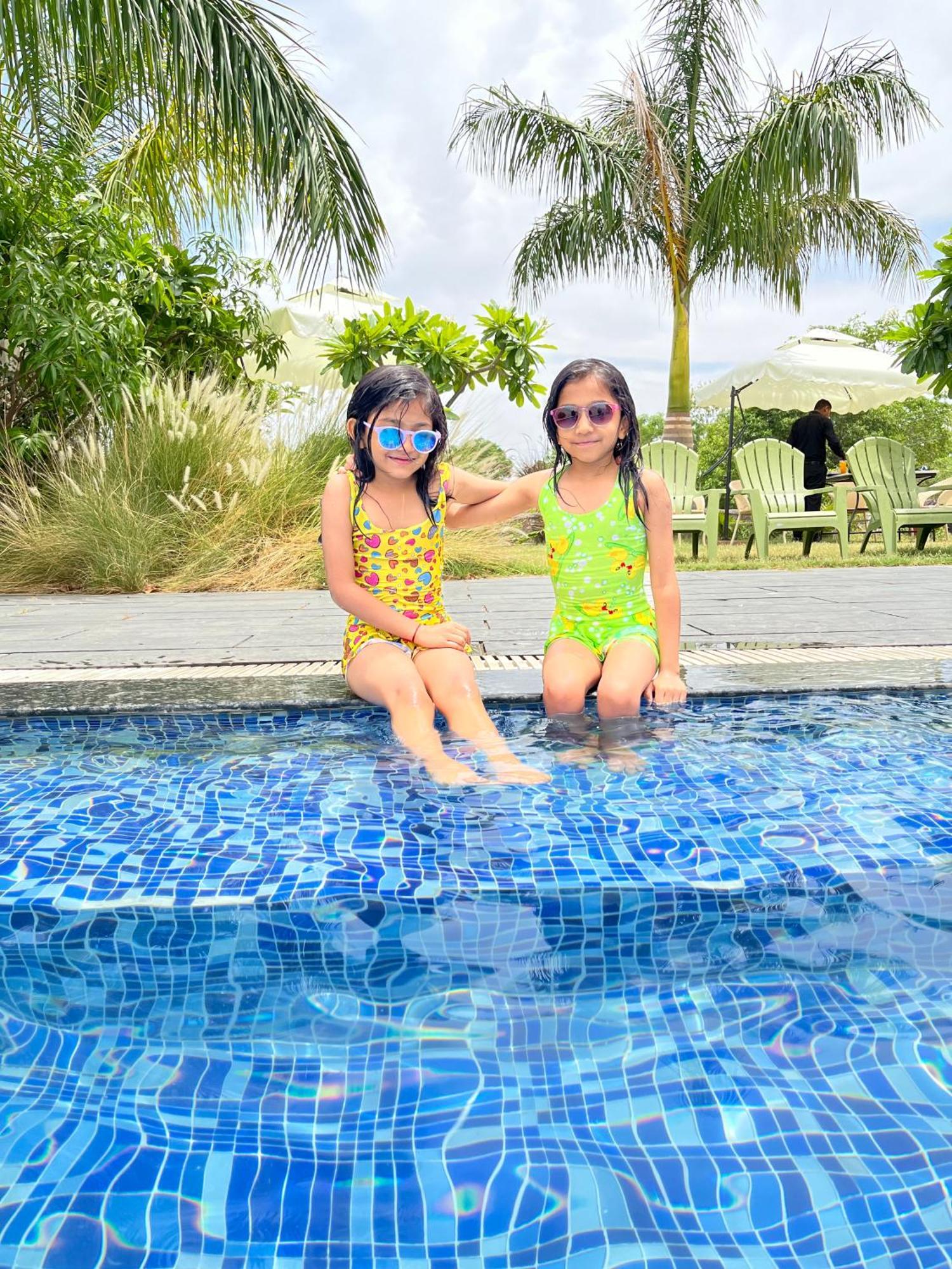 Surya Uday Villa Udaipur Bagian luar foto